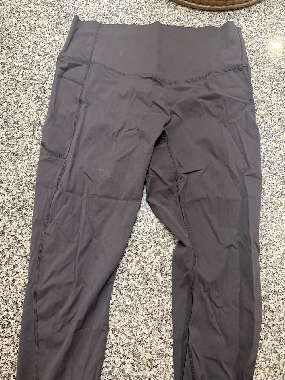Brand New Women’s Gray Halara Athletic Leggings with Side Pocket 3/4 length